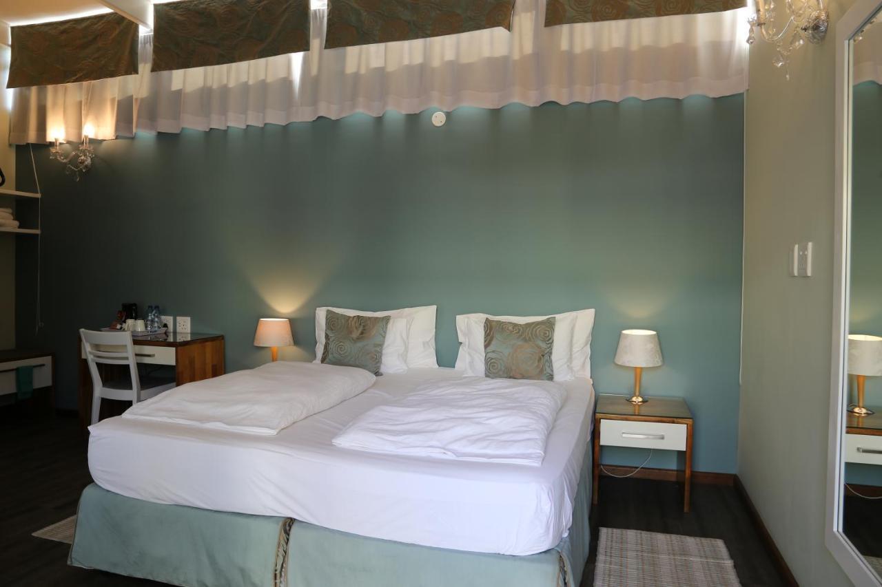 Namib Guesthouse Swakopmund Extérieur photo